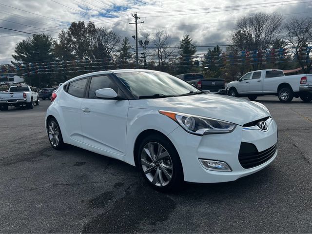 2017 Hyundai Veloster Base