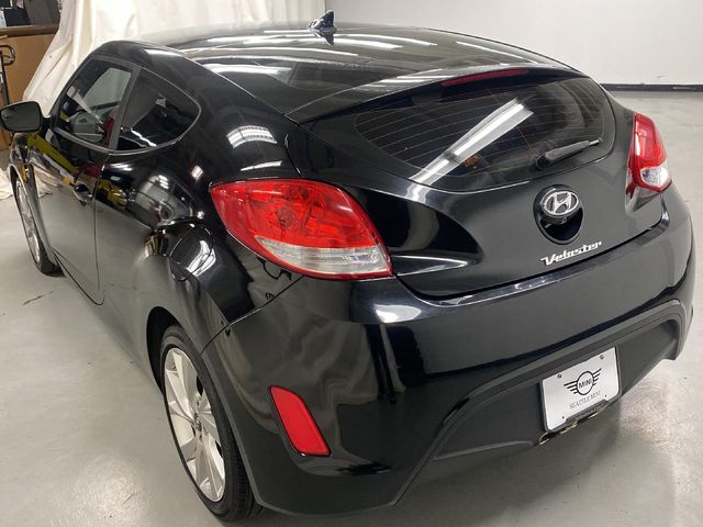 2017 Hyundai Veloster Base