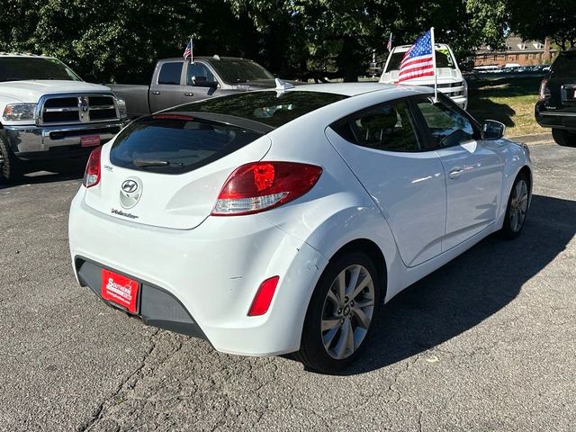 2017 Hyundai Veloster Base