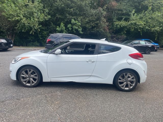 2017 Hyundai Veloster Base