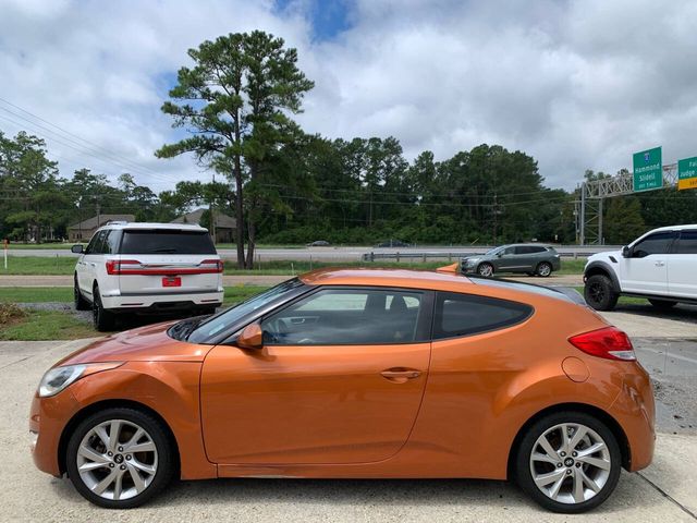 2017 Hyundai Veloster Base