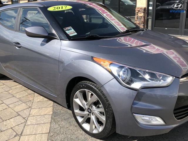 2017 Hyundai Veloster Base
