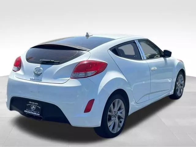 2017 Hyundai Veloster Base