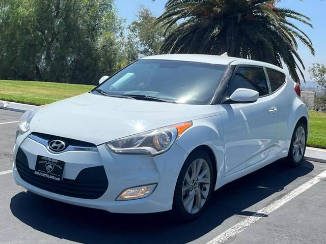 2017 Hyundai Veloster Base