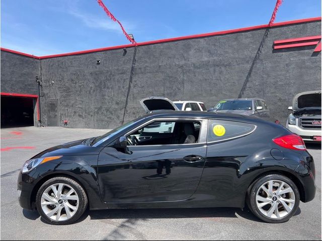 2017 Hyundai Veloster Base