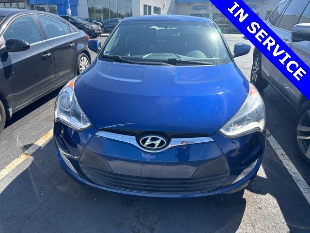 2017 Hyundai Veloster Base