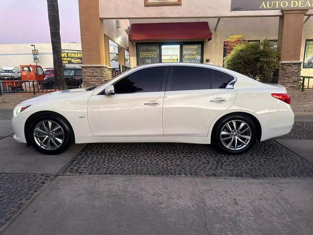 2017 INFINITI Q50 2.0T