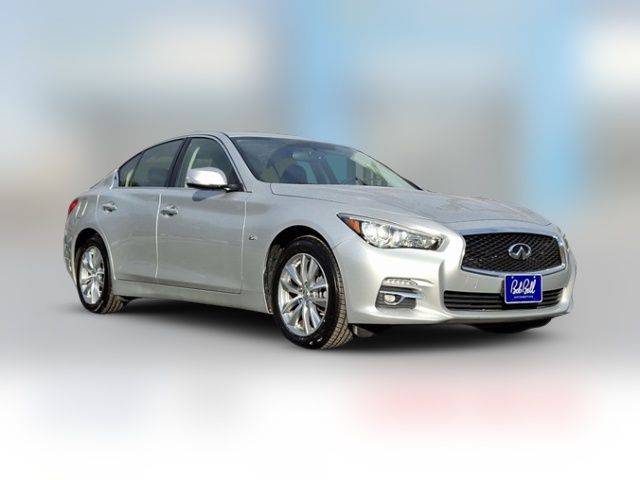 2017 INFINITI Q50 2.0T