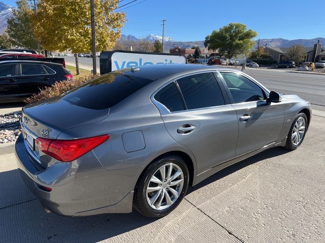 2017 INFINITI Q50 2.0T Premium