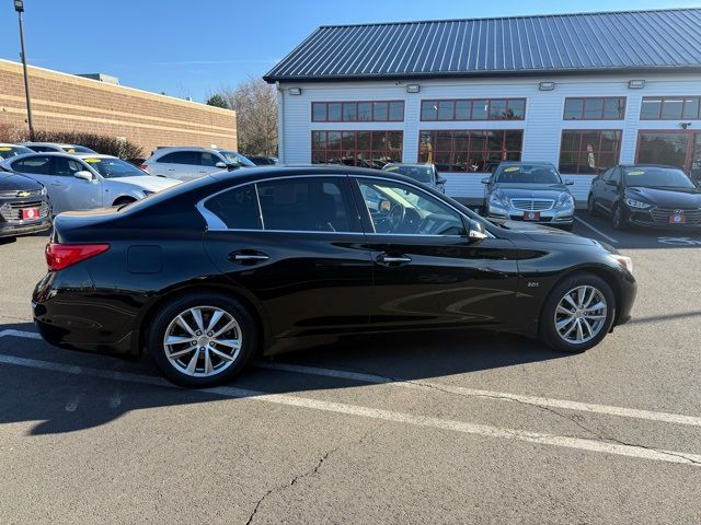 2017 INFINITI Q50 2.0T Premium