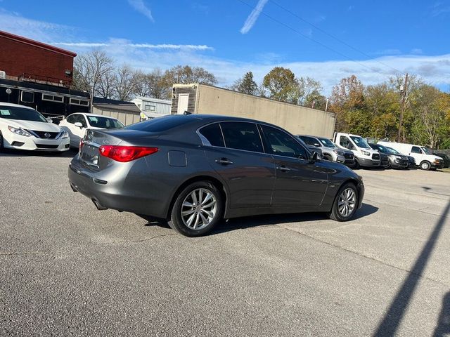 2017 INFINITI Q50 2.0T