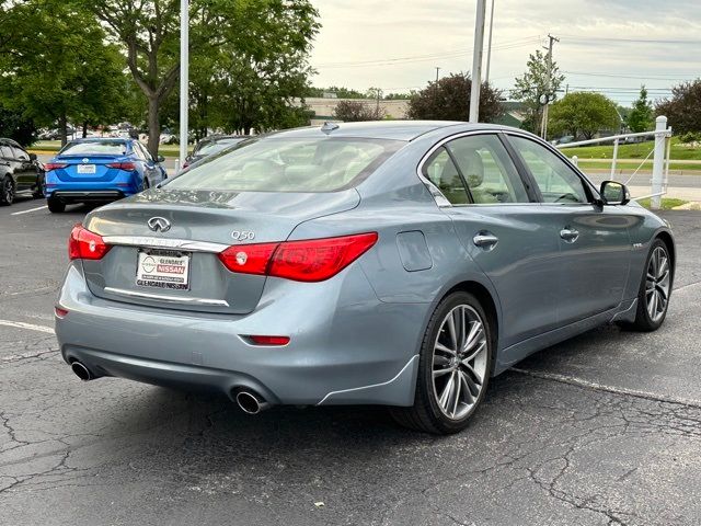 2017 INFINITI Q50 Hybrid Base