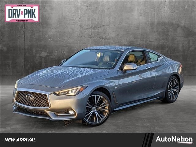 2017 INFINITI Q60 2.0T