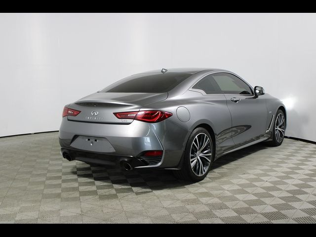 2017 INFINITI Q60 2.0T