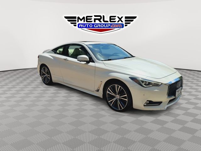 2017 INFINITI Q60 2.0T Premium