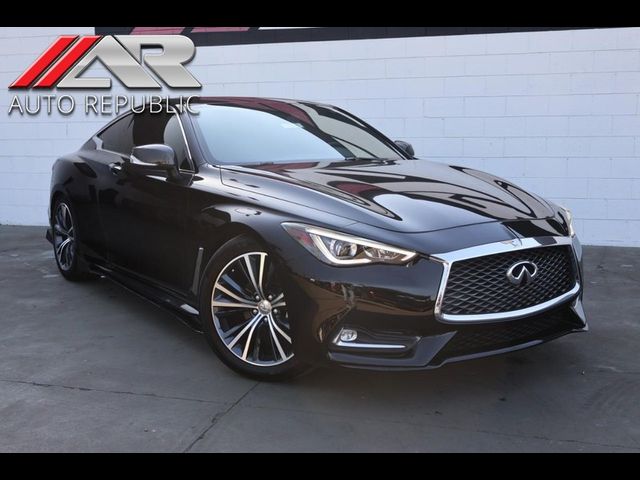 2017 INFINITI Q60 2.0T Premium