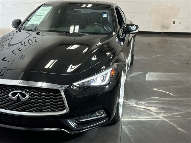 2017 INFINITI Q60 2.0T Premium