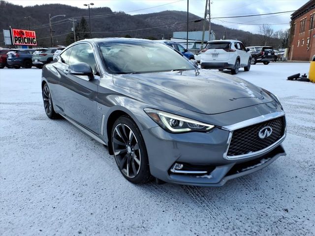 2017 INFINITI Q60 2.0T Premium
