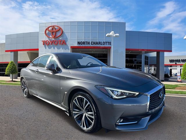 2017 INFINITI Q60 2.0T Premium