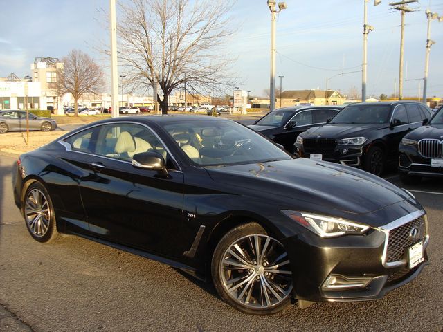 2017 INFINITI Q60 2.0T Premium