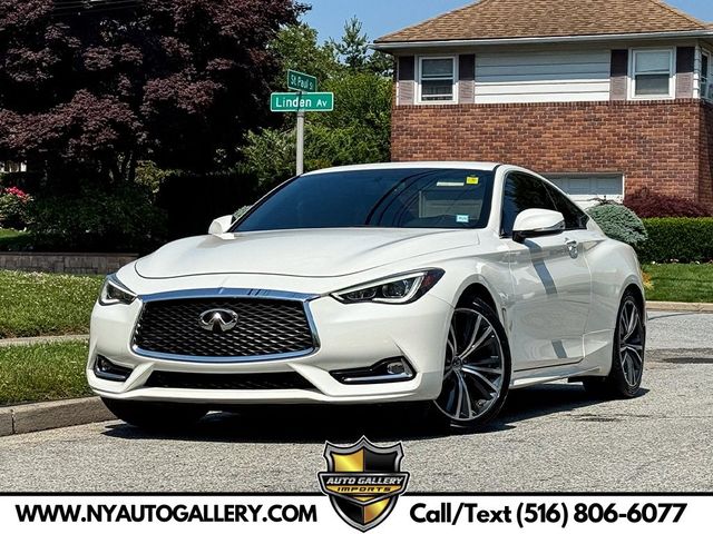 2017 INFINITI Q60 2.0T Premium