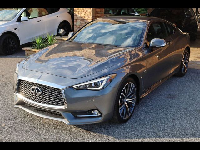 2017 INFINITI Q60 2.0T