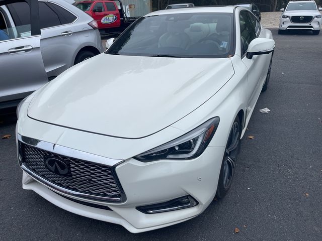 2017 INFINITI Q60 3.0T Premium