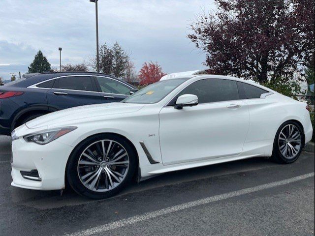 2017 INFINITI Q60 3.0T Premium