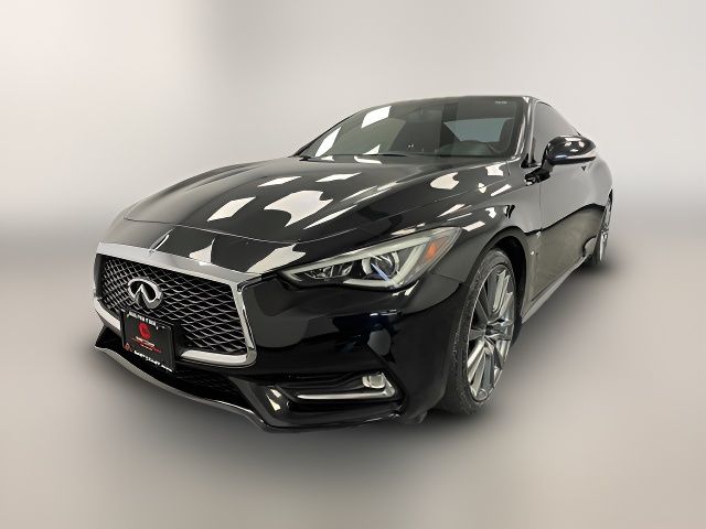 2017 INFINITI Q60 Sport