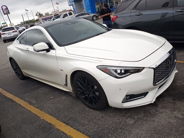 2017 INFINITI Q60 Sport