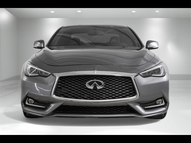 2017 INFINITI Q60 Sport