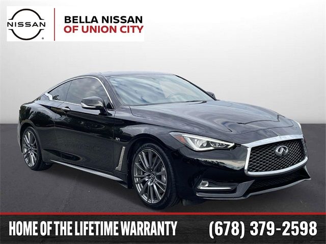 2017 INFINITI Q60 Sport