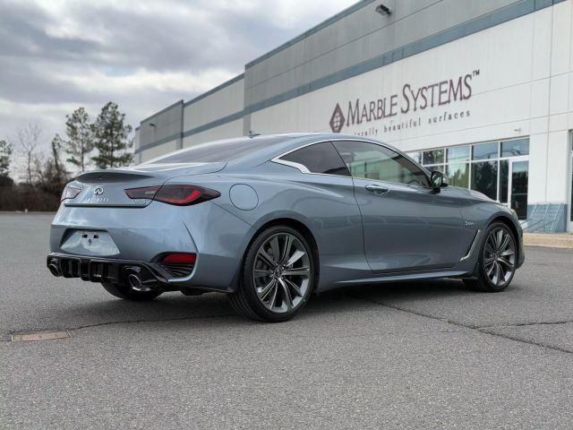 2017 INFINITI Q60 Sport