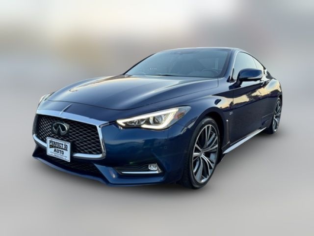 2017 INFINITI Q60 