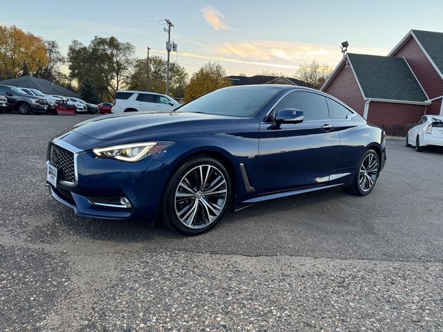 2017 INFINITI Q60 