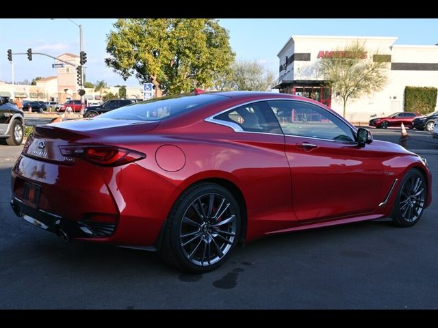 2017 INFINITI Q60 Red Sport 400