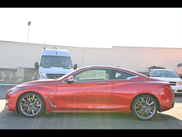 2017 INFINITI Q60 Red Sport 400