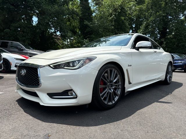 2017 INFINITI Q60 Red Sport 400