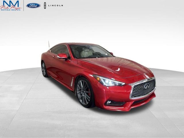 2017 INFINITI Q60 Red Sport 400