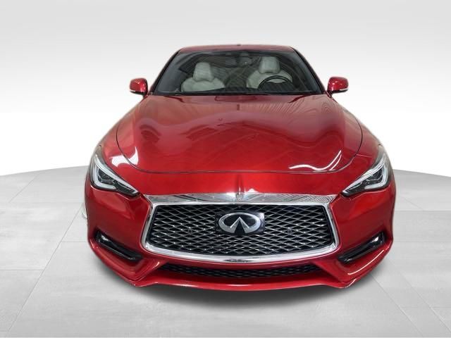 2017 INFINITI Q60 Red Sport 400