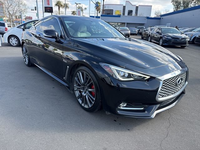 2017 INFINITI Q60 Red Sport 400