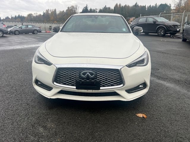 2017 INFINITI Q60 Red Sport 400