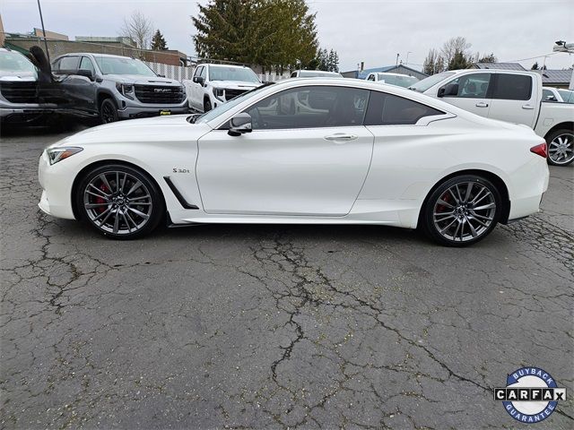 2017 INFINITI Q60 Red Sport 400