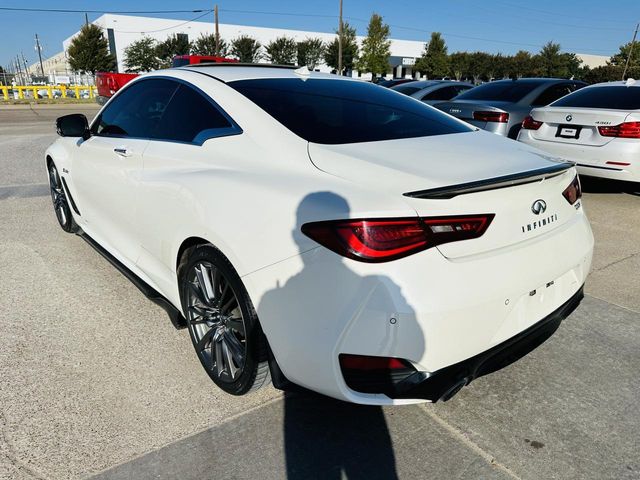 2017 INFINITI Q60 Red Sport 400