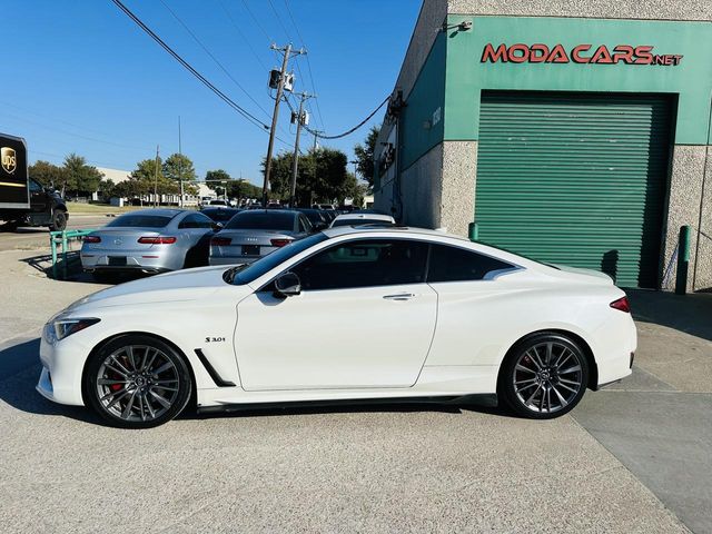 2017 INFINITI Q60 Red Sport 400