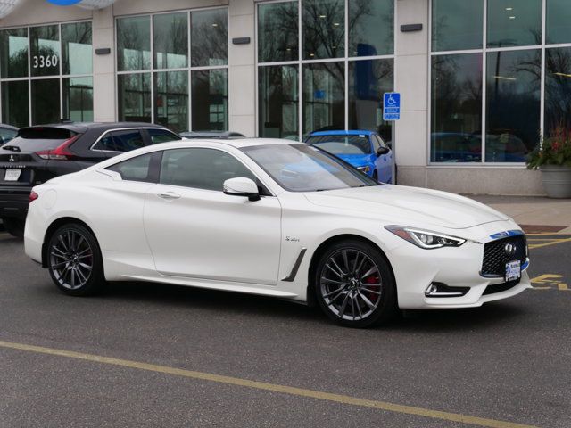 2017 INFINITI Q60 Red Sport 400