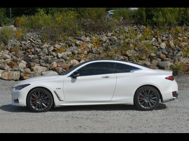 2017 INFINITI Q60 Red Sport 400