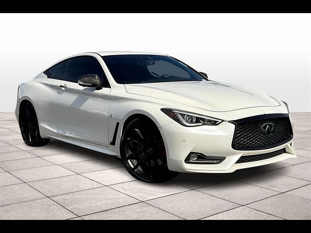 2017 INFINITI Q60 Red Sport 400