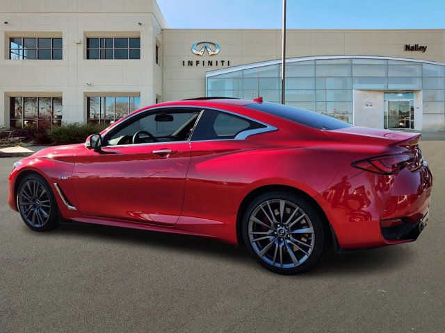 2017 INFINITI Q60 Red Sport 400