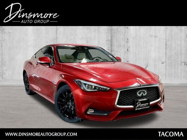 2017 INFINITI Q60 Red Sport 400